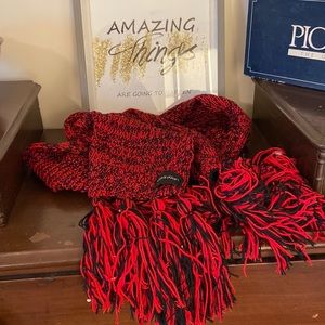 Calvin Klein Chunky Red Knit Scarf